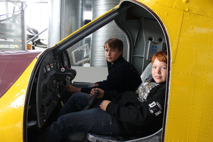 Jugend Ausflug Flugwerft 2012 Ob 156